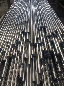 精密無(wú)縫鋼管5.jpg 精密無(wú)縫鋼管5.jpg